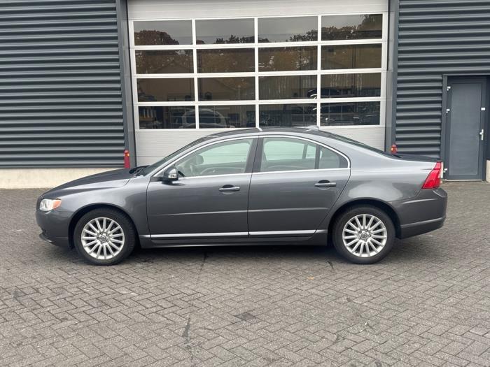 Volvo S80 2.4 D 20V Skadat fordon (2008, GRIJS)