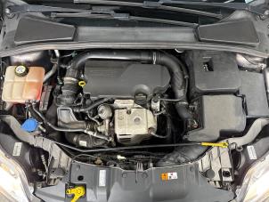 Ford Focus 3 Wagon 1.0 Ti-VCT EcoBoost 12V 100 Samochód uszkodzony (2014, Brazowy)