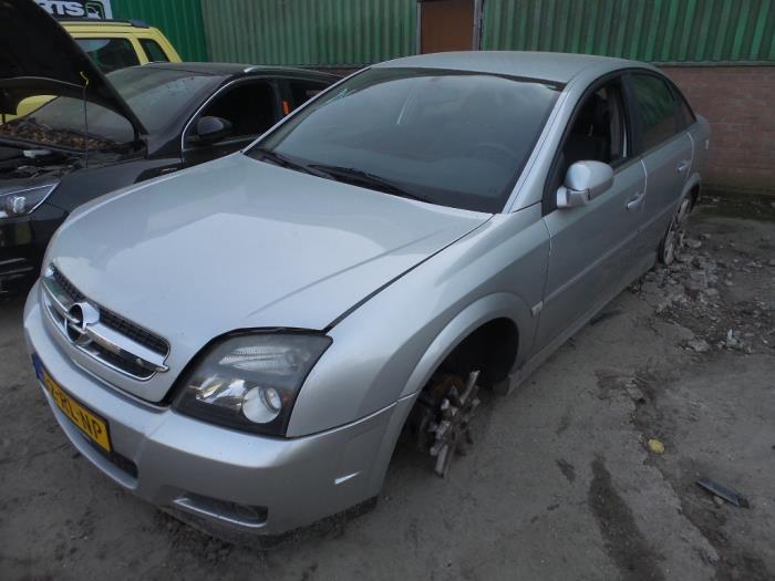 Opel Vectra C Gts 1 8 16v Salvage Year Of Construction 05 Colour Gray Proxyparts Com