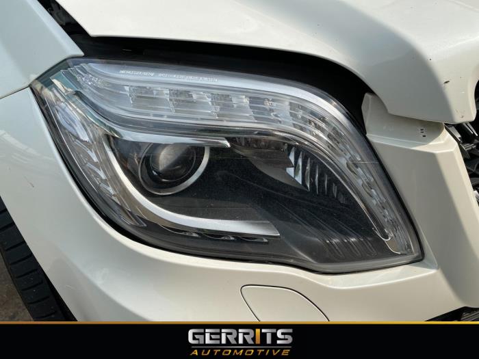 Mercedes GLK 3.0 350 CDI 24V BlueEfficiency 4-Matic Schrottauto (2013, Weiß)