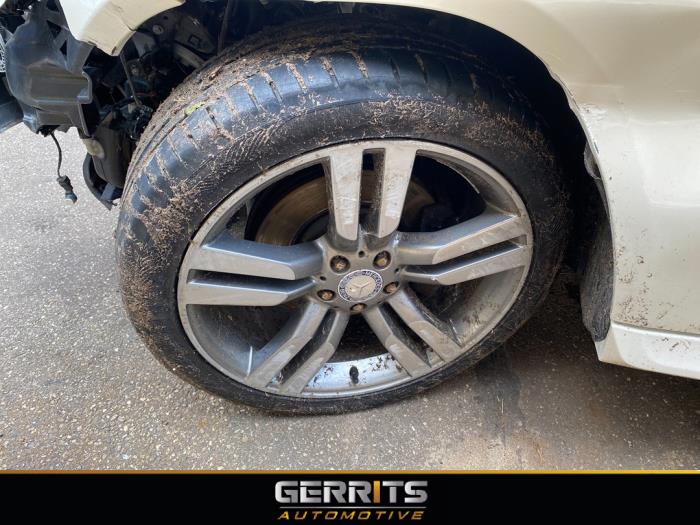 Mercedes GLK 3.0 350 CDI 24V BlueEfficiency 4-Matic Schrottauto (2013, Weiß)