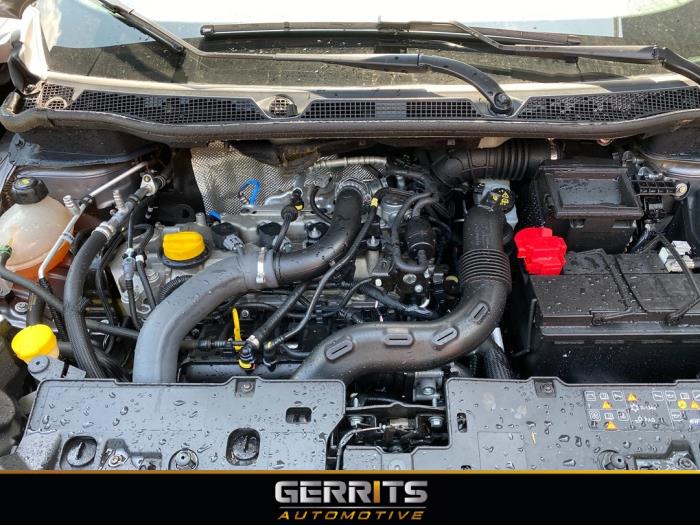 Renault Captur 1.2 TCE 16V EDC Vehículo de desguace (2016, Gris)