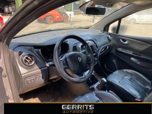 Renault Captur I 1.2 TCE 16V EDC Vehículo de desguace (2016, Gris)