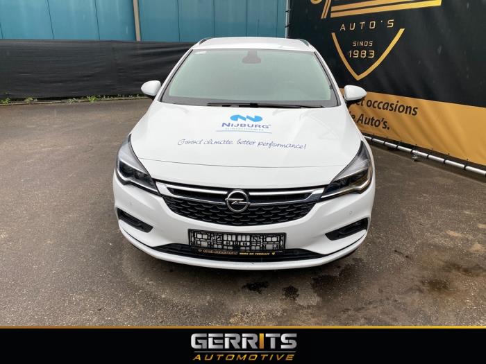 Opel Astra K Sports Tourer 1.6 CDTI 110 16V Épave (2019, Blanc)