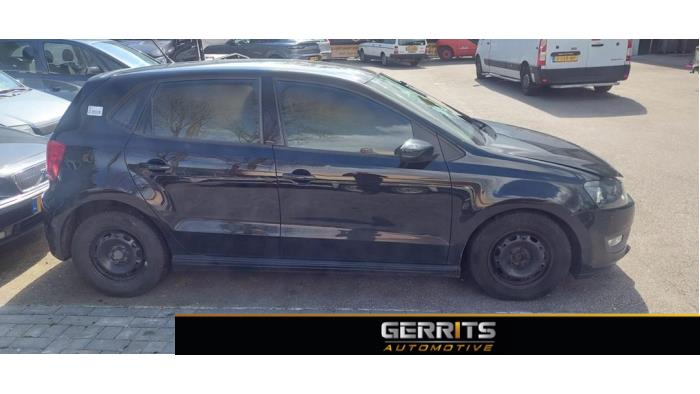 Volkswagen Polo V 1.2 TDI 12V BlueMotion Épave (2010, Noir)