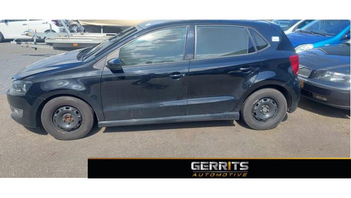 Volkswagen Polo V 1.2 TDI 12V BlueMotion Épave (2010, Noir)