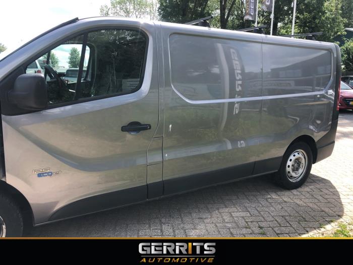 Fiat Talento 1.6 EcoJet BiTurbo 125 Vehículo de desguace (2018, Marrón)
