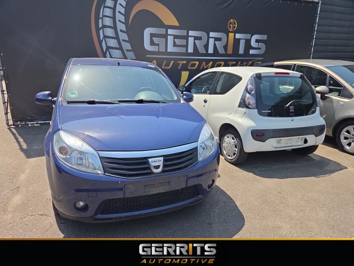 Dacia Sandero I 1.6  (Épave)