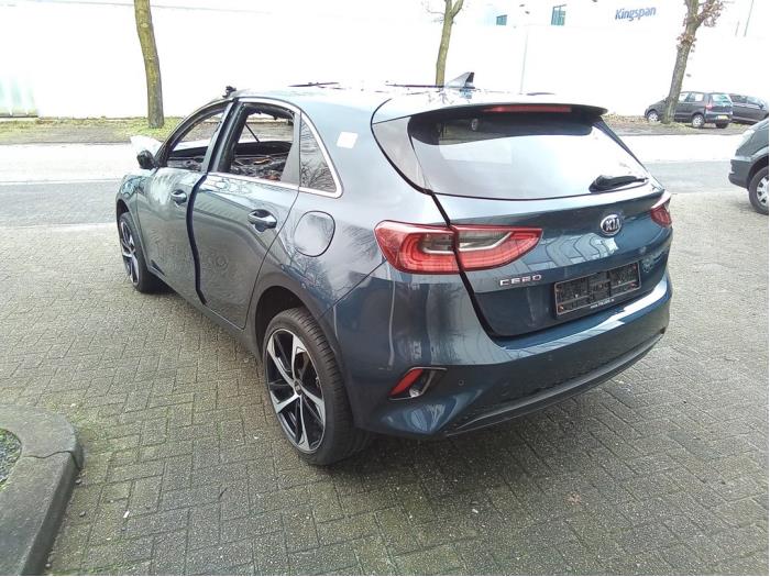 Kia Ceed 1.4 T-GDI 16V Épave (2018, Bleu)