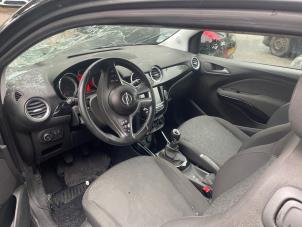 Opel Adam 1.4 16V Bi-Fuel Ecoflex Vehículo de desguace (2018, Metálico, Gris ratón)