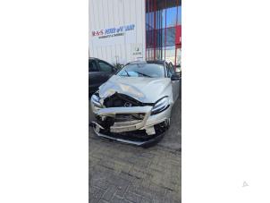 Volvo V40 Cross Country 1.5 T3 16V Geartronic Épave (2019, Brun)