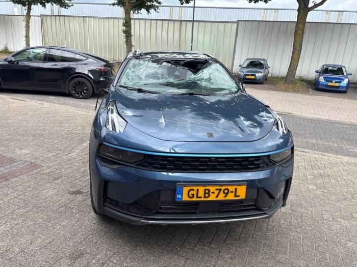 Lynk & Co 01 1.5 PHEV Vehículo de desguace (2024, Azul)