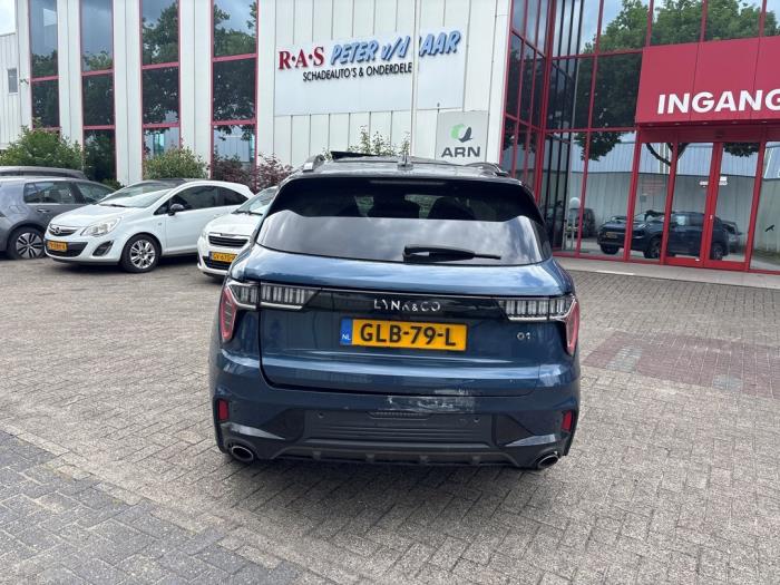 Lynk & Co 01 1.5 PHEV Vehículo de desguace (2024, Azul)