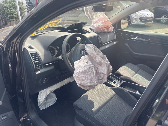 Skoda Karoq 1.5 TSI 16V Épave (2018, Noir)