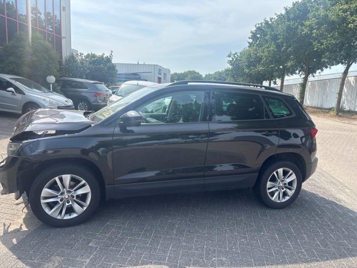 Skoda Karoq 1.5 TSI 16V Épave (2018, Noir)