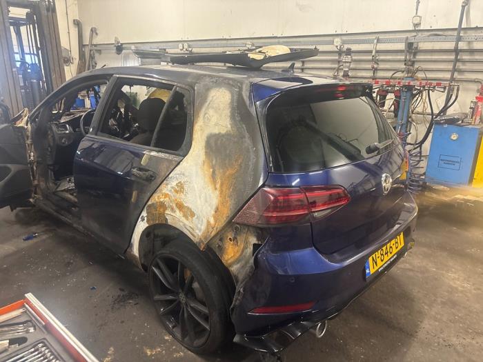 Volkswagen Golf VII 1.5 TSI Evo BMT 16V Samochód złomowany (2018, Niebieski)