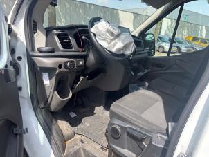 Ford Transit Custom 2.0 EcoBlue 170 Épave (2024, Noir)