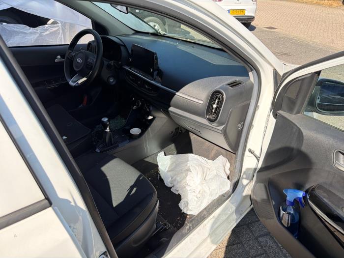 Kia Picanto 1.0 DPi 12V Vehículo de desguace (2020, Blanco)