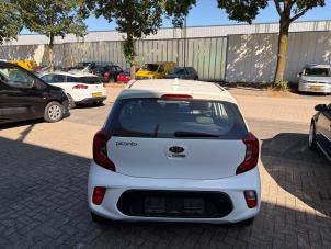 Kia Picanto 1.0 DPi 12V Vehículo de desguace (2020, Blanco)