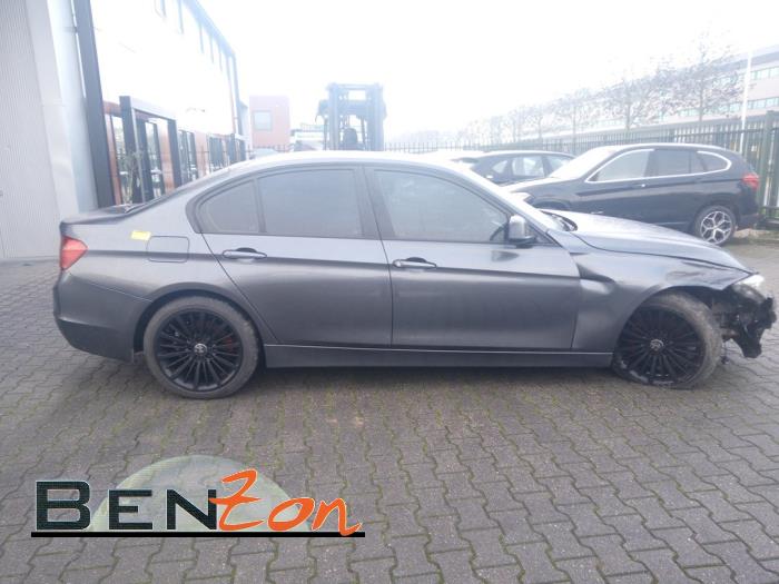 BMW 3 serie 320d 2.0 16V EfficientDynamicsEdition Skrotfordon (2012, MINERALGRAU METALLIC)
