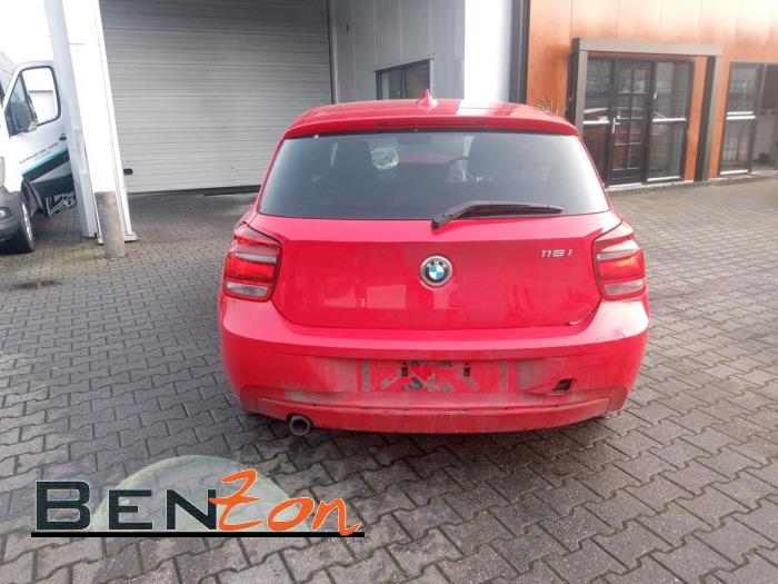 BMW 1 serie 116i 1.6 16V Salvage vehicle (2014, Red)
