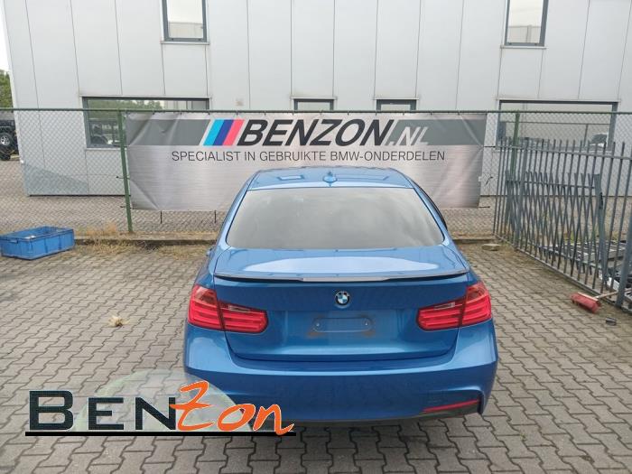 BMW 3 serie 320d xDrive 2.0 16V Épave (2014, Bleu)