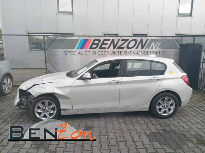 BMW 1 serie 116d 1.6 16V Efficient Dynamics Vehículo de desguace (2014, MINERALWEIS)