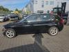 BMW 1 serie 118i 1.5 TwinPower 12V Schrottauto (2016, Schwarz)