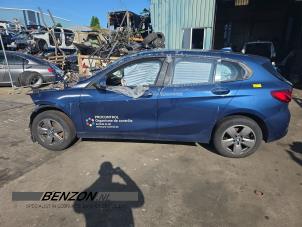 BMW 1 serie 116d 1.5 12V TwinPower Vehículo de desguace (2022, Metálico, Azul)