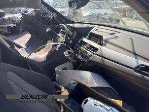 BMW X1 sDrive 16d 1.5 12V TwinPower Vehículo de desguace (2016, Metálico, Gris)