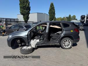 BMW X1 sDrive 16d 1.5 12V TwinPower Vehículo de desguace (2016, Metálico, Gris)