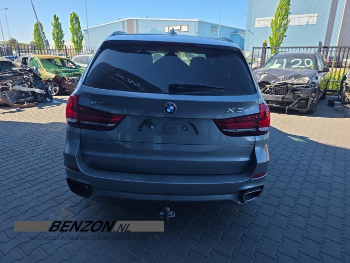 BMW X5 xDrive 40e 2.0 Vehículo de desguace (2015, Metálico, Gris)