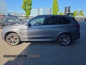BMW X5 xDrive 40e 2.0 Vehículo de desguace (2015, Metálico, Gris)