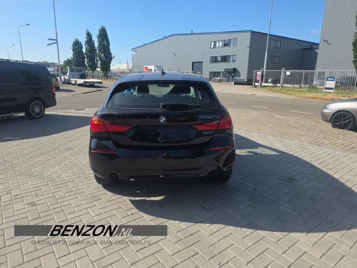 BMW 1 serie 118i 1.5 TwinPower 12V  (Rozbiórka)