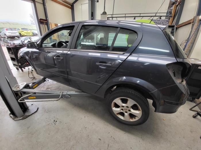 Opel Astra H 1.6 16V Twinport Salvage vehicle (2006, Blue)