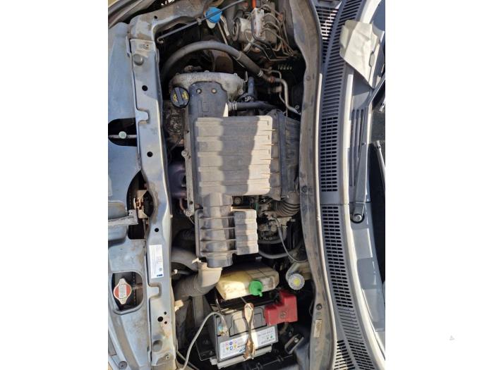 Suzuki Swift 1.3 VVT 16V Épave (2006, Gris)