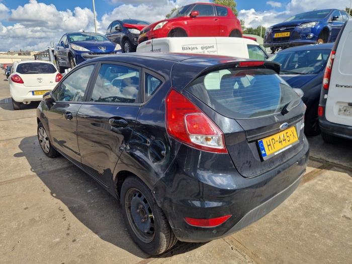 Ford Fiesta 6 1.5 TDCi Skrotfordon (2015, ZWART)