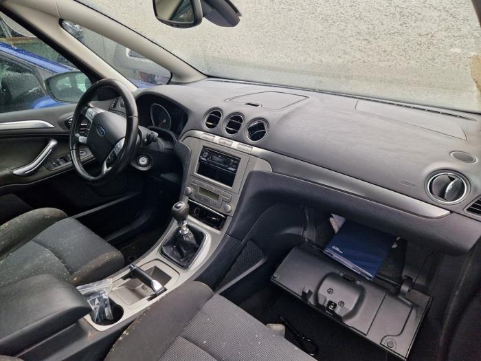 Ford S-Max 2.0 TDCi 16V 140 Vehículo de desguace (2006, Azul)