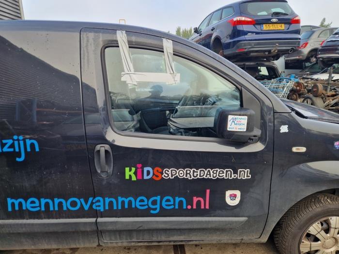 Citroen Nemo 1.4 HDi 70 Schrottauto (2008, Schwarz)