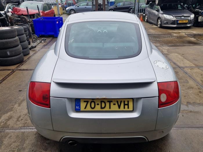 Audi TT 1.8 20V Turbo Épave (2000, Gris)