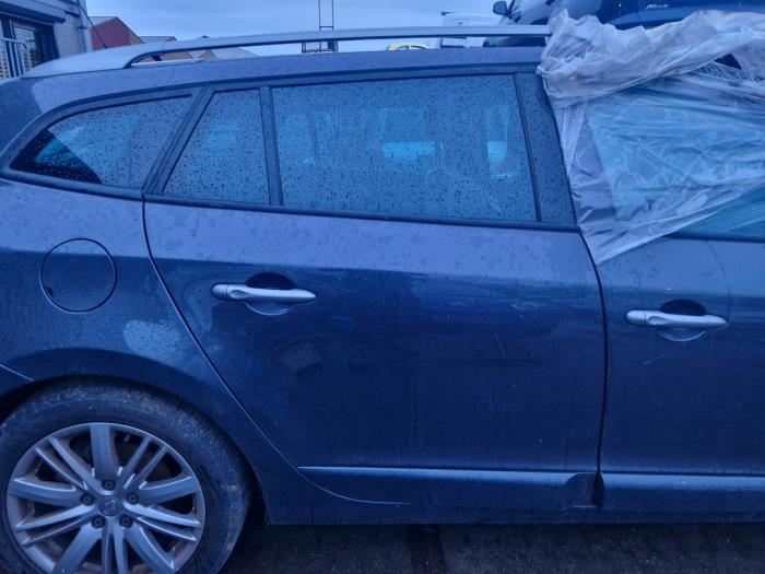 Renault Megane III Grandtour 1.5 dCi 110 Skrotfordon (2013, GRIJS)
