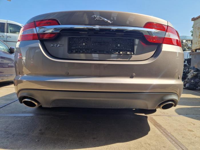 Jaguar XF 3.0 D V6 24V Vehículo de desguace (2012, Gris)