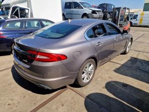 Jaguar XF 3.0 D V6 24V Vehículo de desguace (2012, Gris)
