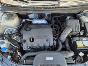 Hyundai i30 1.4 CVVT 16V Vehículo de desguace (2010, Beige)