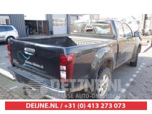Isuzu D-Max 1.9 DDi 4x4 Épave (2017, Noir)