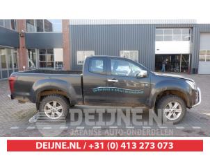 Isuzu D-Max 1.9 DDi 4x4 Épave (2017, Noir)