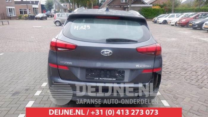 Hyundai Tucson 1.6 GDi 16V 2WD Salvage vehicle (2019, Gray)