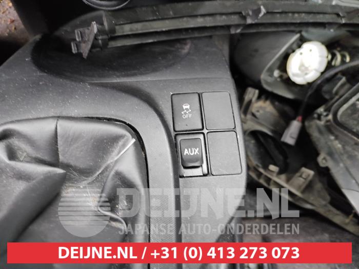 Catalyseur Toyota IQ 1.0 - Euro 4 - 2009-2010 - Occasion En Bon état