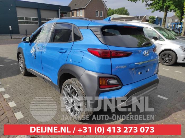 Hyundai Kona 1.6 GDi HEV 16V Samochód złomowany (2019, Niebieski)