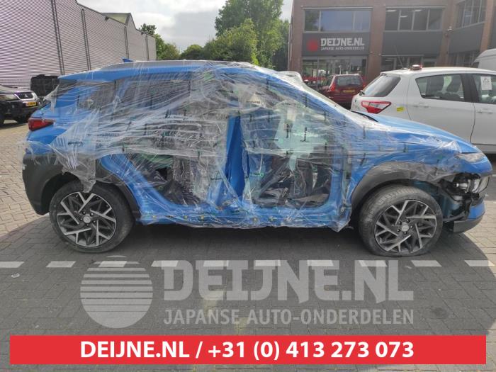 Hyundai Kona 1.6 GDi HEV 16V Samochód złomowany (2019, Niebieski)